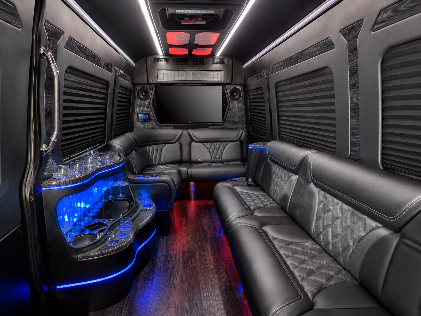 burbank custom day trip and driving tour bus rentals