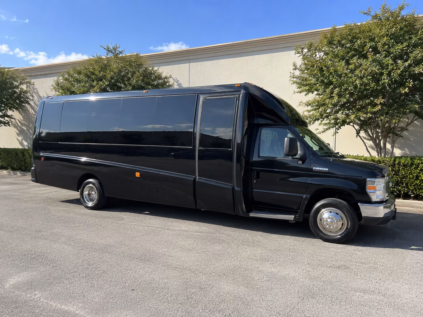 shuttle to hollywood burbank airport